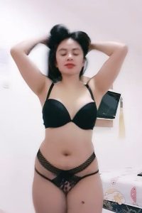 Kimaya Tampil Hot Bodi Seksi Menggoda si Otong