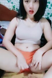 Mbak Lintang Baru Ngelahirin Anak Pamer Memek