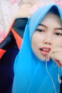 Jilbab Biru Omek Live Buka Baju