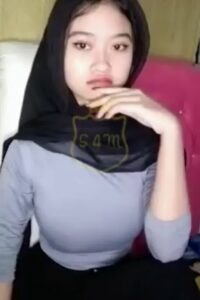 Live Hot Selly Hijab Cantik Lugu Buka Bukaan