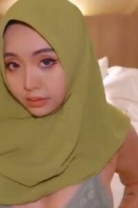 ML Tante Cantik Hijab Hijau Menggoda