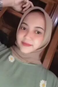 Genjot Kakak Jilbab Sange Melengking Desah