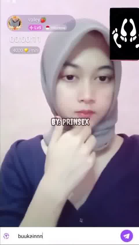 Valey Jilbab Lugu Omek Buka Bukaan